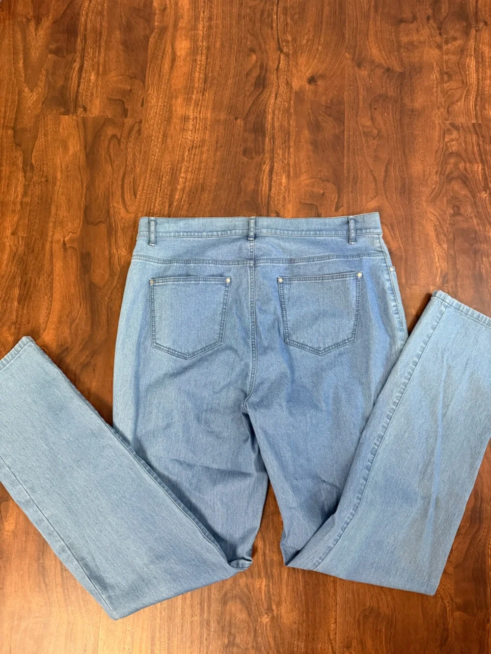 Lafayette 148 Light Blue Straight-Leg Jeans - Picture 4 of 8